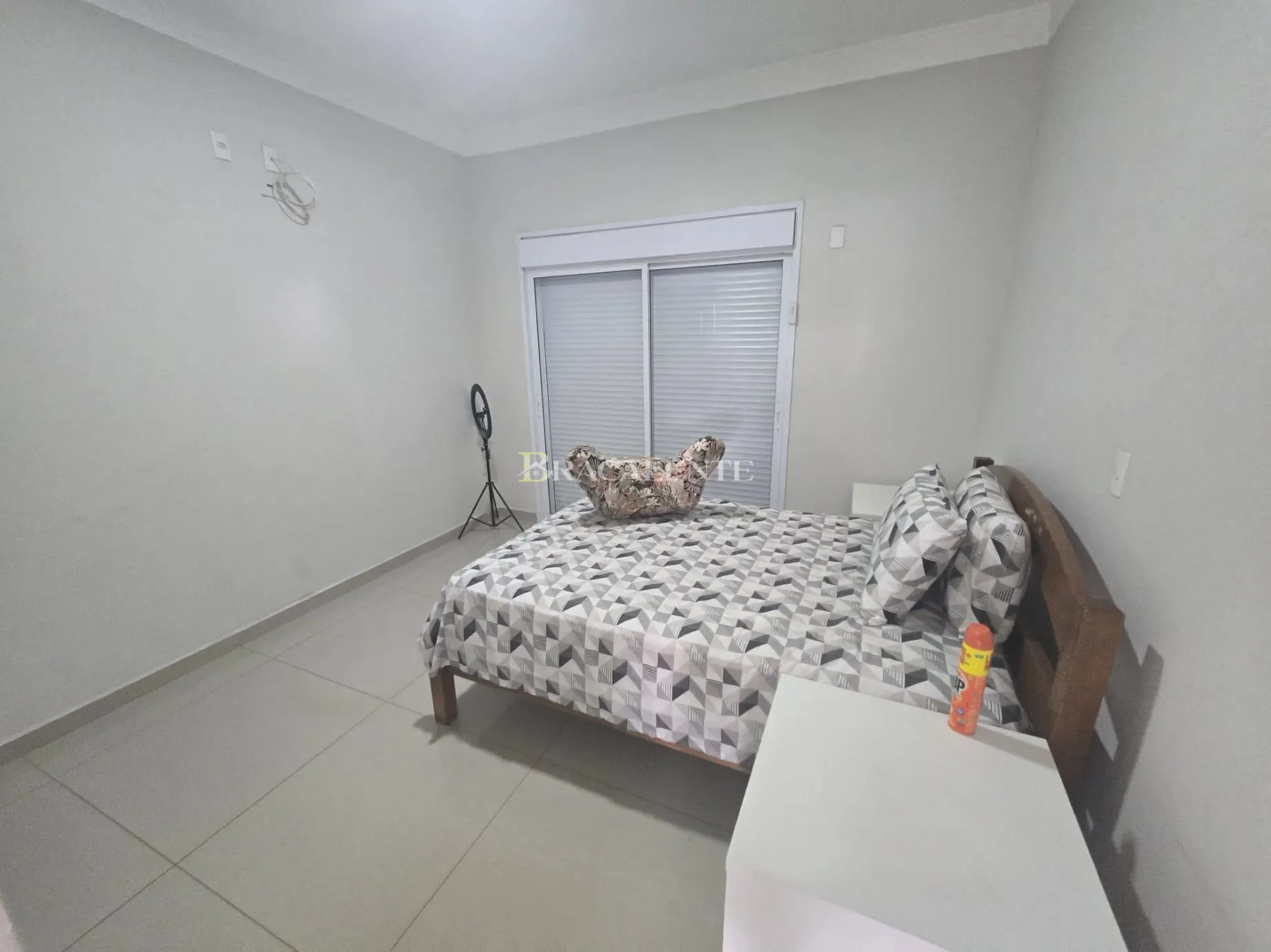 Casa, 4 quartos, 280 m² - Foto 17