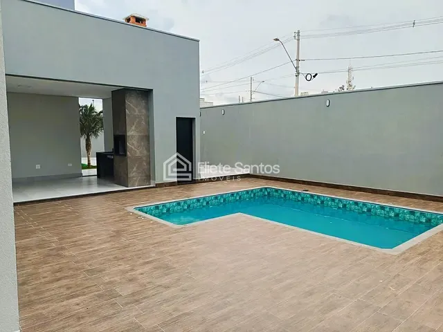 Casa com 357m² 3 quartos e 3 banheiros, à venda, no bairro Jardim Itapuã em Santa Bárbara D'Oeste