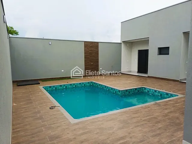 Casa com 357m² 3 quartos e 3 banheiros, à venda, no bairro Jardim Itapuã em Santa Bárbara D'Oeste