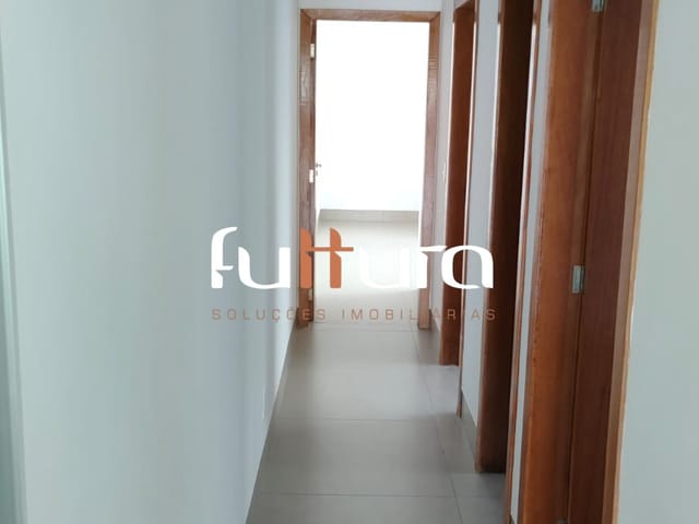 Casa 3 quartos e 2 banheiros, à venda, no bairro Setor Faiçalville em Goiânia