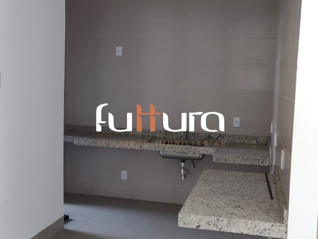 Casa 3 quartos e 2 banheiros, à venda, no bairro Setor Faiçalville em Goiânia
