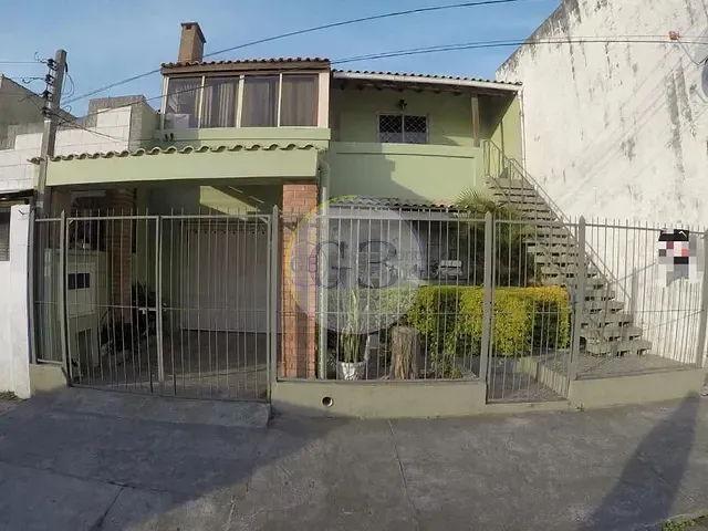 Casa 6 quartos e 4 banheiros, à venda, no bairro Centro em Rio Grande