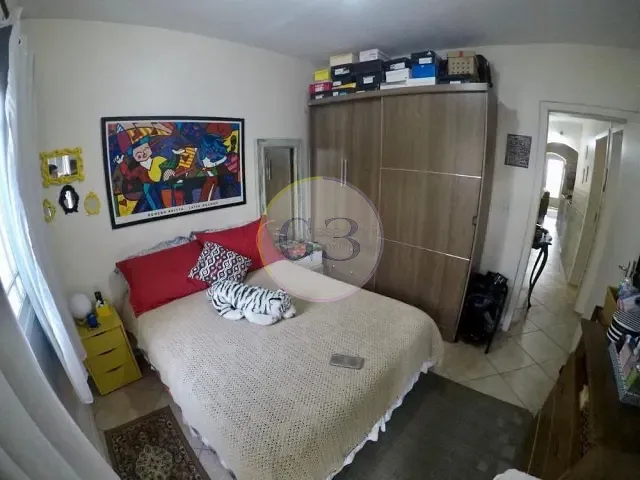 Casa 6 quartos e 4 banheiros, à venda, no bairro Centro em Rio Grande