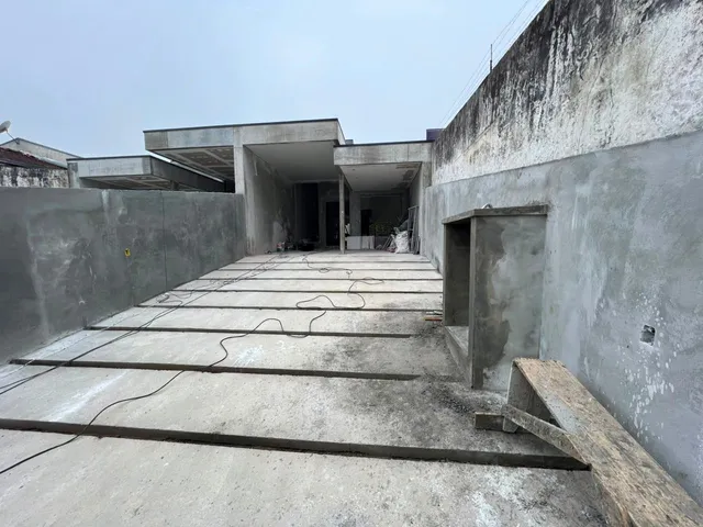 Casa 3 quartos e 4 banheiros, à venda, no bairro Três Marias em São José dos Pinhais