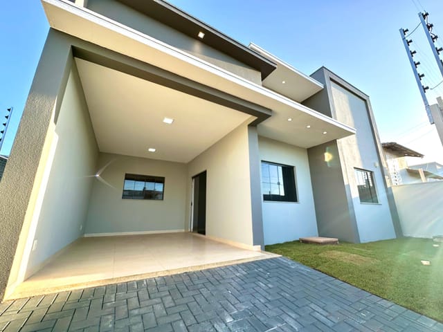 Casa com 313m² 3 quartos e 2 banheiros, à venda, no bairro Cidade Nova em Nova Mutum