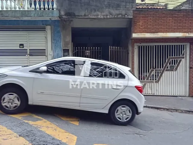 Casa 2 quartos e 1 banheiro, à venda, no bairro Jardim Henriqueta em Taboão da Serra