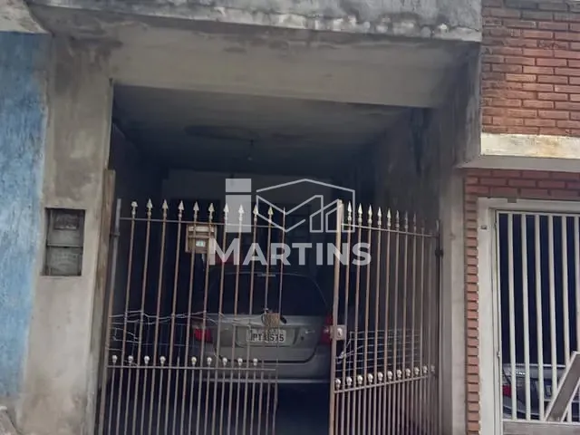 Casa 2 quartos e 1 banheiro, à venda, no bairro Jardim Henriqueta em Taboão da Serra