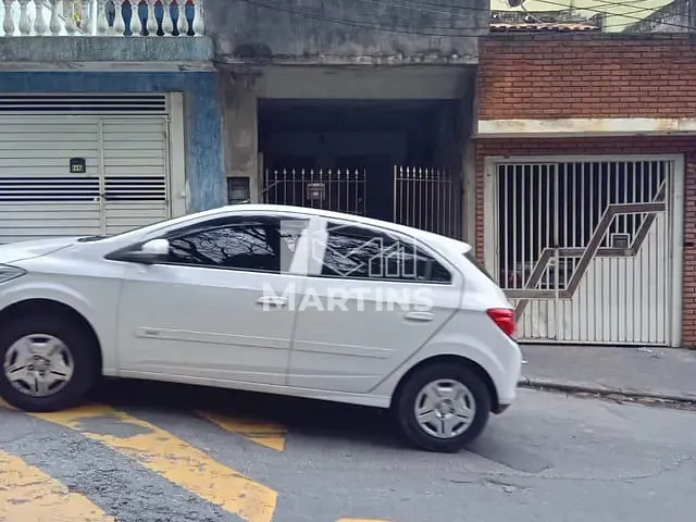 Casa 2 quartos e 1 banheiro, à venda, no bairro Jardim Henriqueta em Taboão da Serra