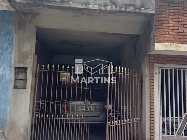 Casa 2 quartos e 1 banheiro, à venda, no bairro Jardim Henriqueta em Taboão da Serra