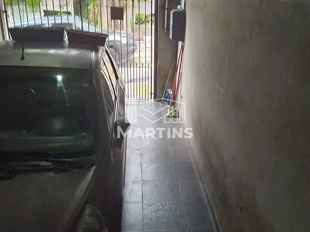 Casa 2 quartos e 1 banheiro, à venda, no bairro Jardim Henriqueta em Taboão da Serra