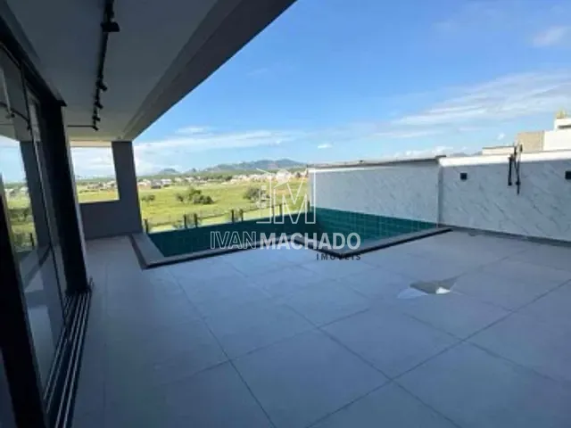 Casa com 585m² 5 quartos e 5 banheiros, à venda, no bairro Terminal Intermodal da Serra em Serra