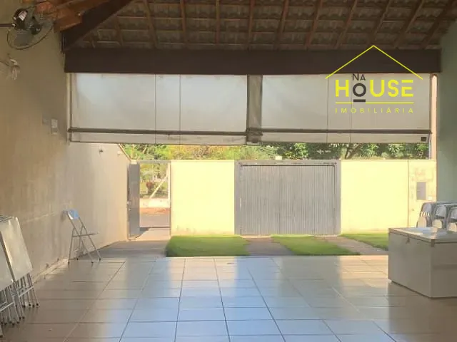 Casa com 271m², à venda, no bairro Jardim Alvorada em Votuporanga