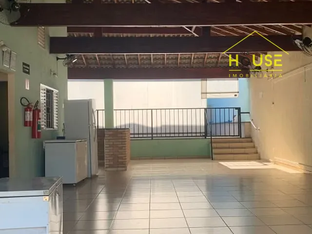 Casa com 271m², à venda, no bairro Jardim Alvorada em Votuporanga