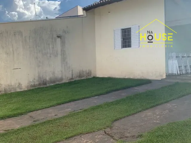 Casa com 271m², à venda, no bairro Jardim Alvorada em Votuporanga