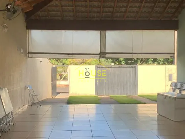Casa com 271m², à venda, no bairro Jardim Alvorada em Votuporanga