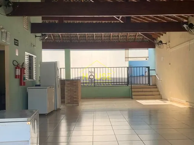 Casa com 271m², à venda, no bairro Jardim Alvorada em Votuporanga