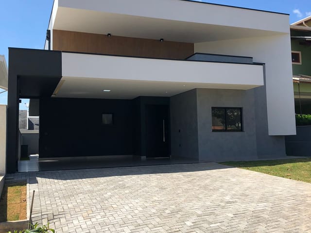 Casa com 302m² 3 quartos e 2 banheiros, à venda, no bairro Ortizes em Valinhos