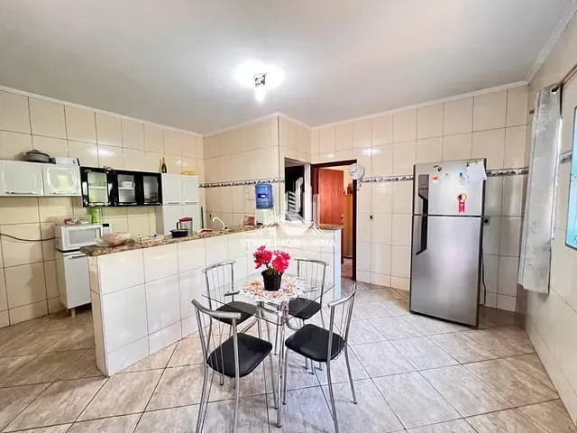 Casa com 300m² 3 quartos e 1 banheiro, à venda, no bairro Planalto Verde III em Pederneiras
