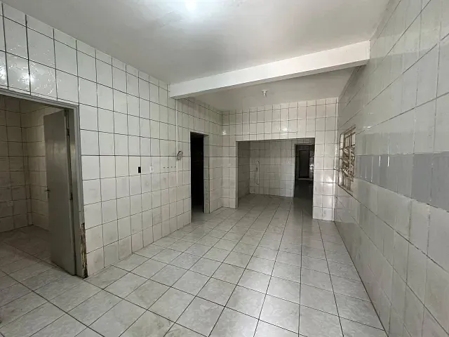 Casa 3 quartos e 1 banheiro, à venda, no bairro Jardim Bahia em Paulo Afonso
