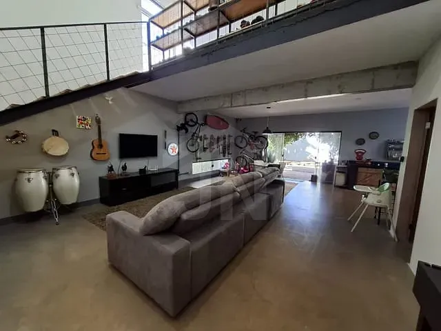 Casa com 300m² 3 quartos e 3 banheiros, à venda, no bairro Real Sul em Ribeirão Preto
