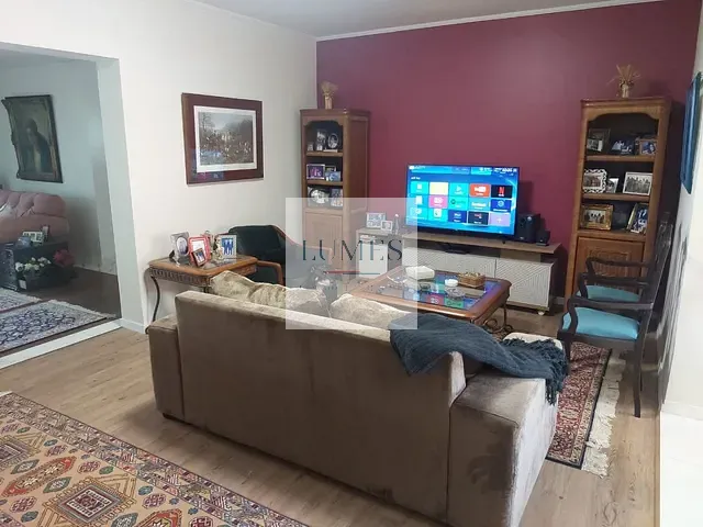 Sobrado com 300m² 3 quartos e 5 banheiros, à venda, no bairro Iate Clube de Americana em Americana
