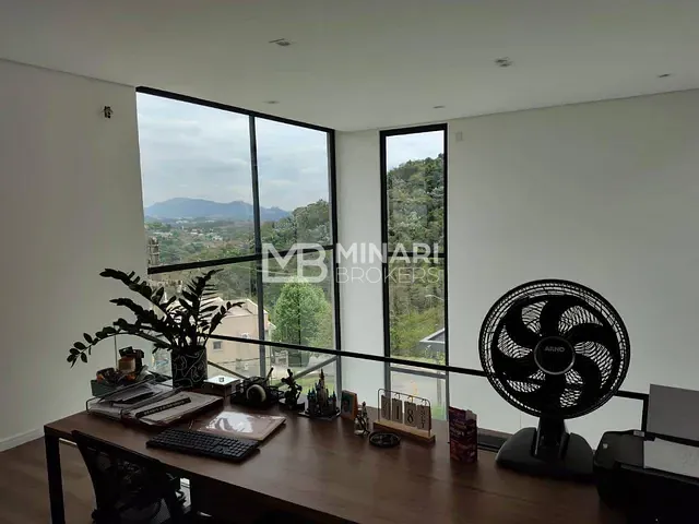 Casa 3 quartos e 5 banheiros, à venda, no bairro Alphaville em Santana de Parnaíba