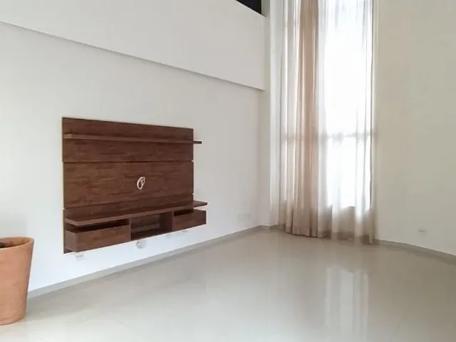 Casa com 300m² 3 quartos e 5 banheiros, à venda, no bairro Esperança em Londrina