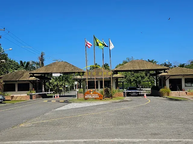 Casa 5 quartos e 7 banheiros, à venda, no bairro Interlagos em Camaçari