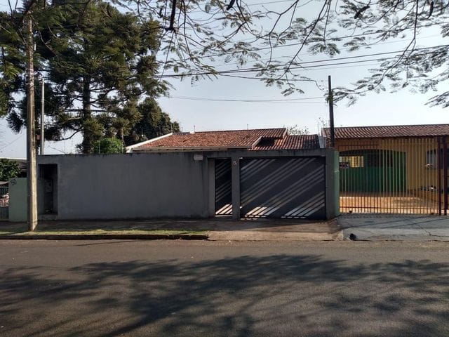 Foto do Casa - Casa com 3 dormitórios á venda por R$ 550.000,00  - Cambará - Londrina/PR | Premier Imóveis