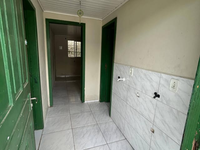 Foto do Casa - Casa para locação com dois dormitórios e banheiro social, Universitário, Tijucas, SC | Ruviaro Imóveis