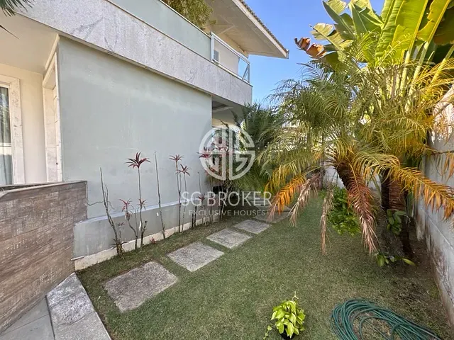 Casa com 1200m² 5 quartos e 9 banheiros, à venda, no bairro Barra da Tijuca em Rio de Janeiro