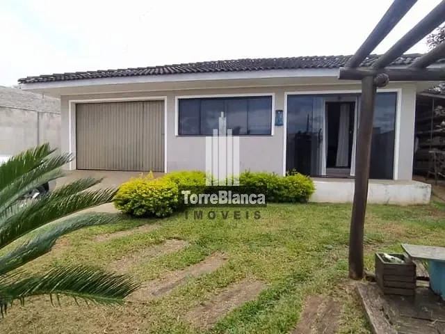 Casa com 462m² 2 quartos e 2 banheiros, à venda, no bairro Uvaranas em Ponta Grossa