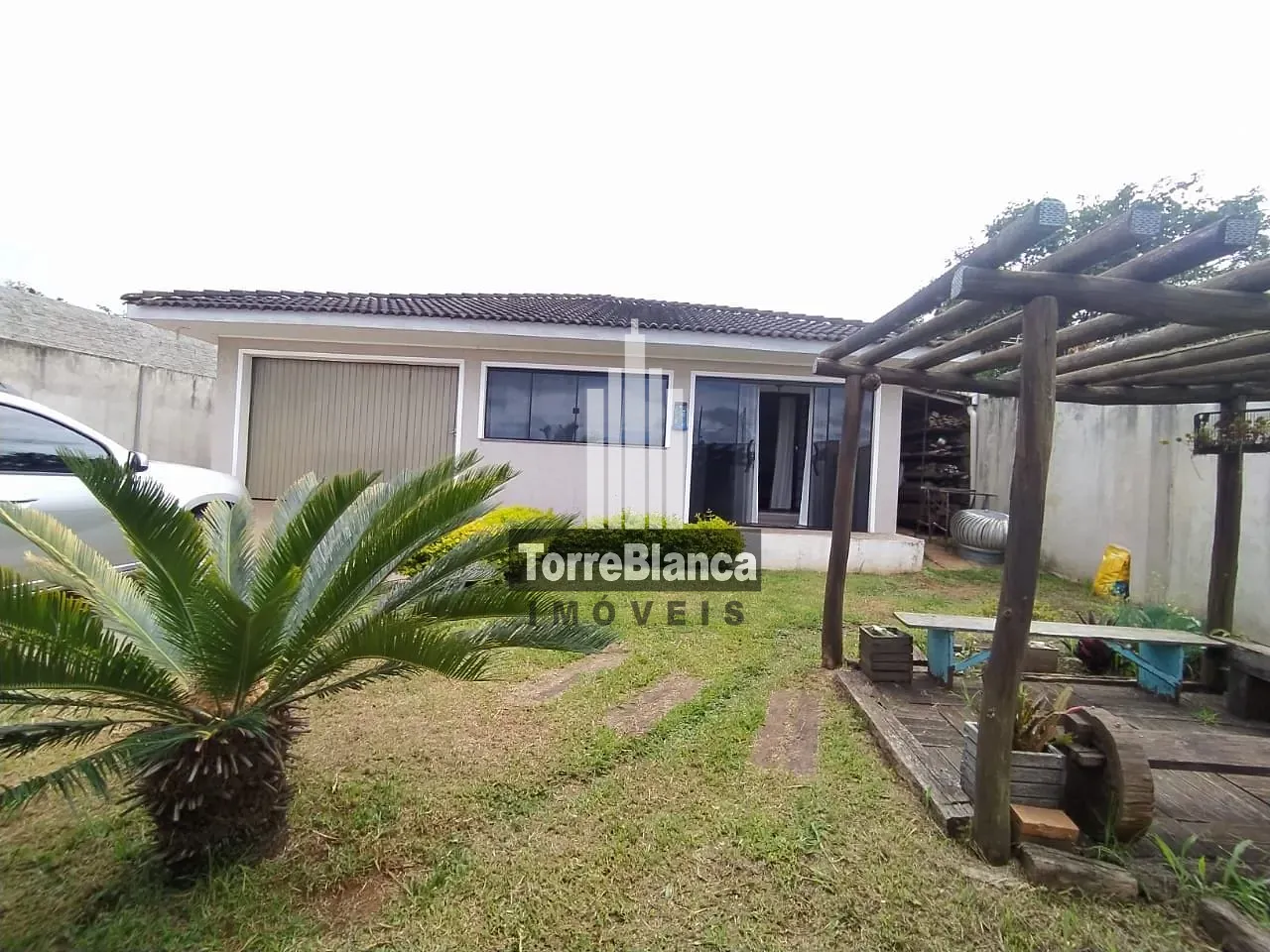 Casa, 2 quartos, 190 m² - Foto 1