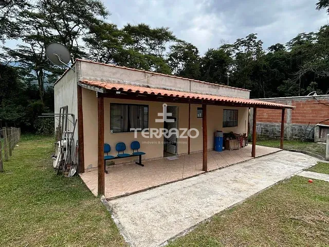 Casa 1 quarto e 1 banheiro, à venda, no bairro Centro em Rio Claro