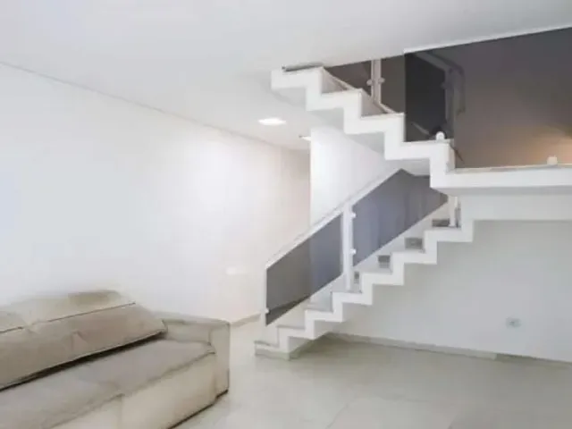 Casa com 438m² 4 quartos e 5 banheiros, à venda ou para alugar, no bairro Parque Oratório em Santo André