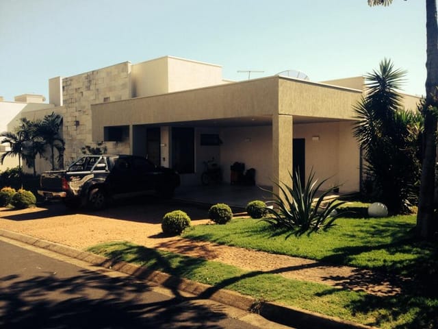 Foto do Casa - Casa à venda 4 Quartos, 1000M², Flamboyant Residencial Park, Uberaba - MG | ZUCATO IMOBILIARIA LTDA