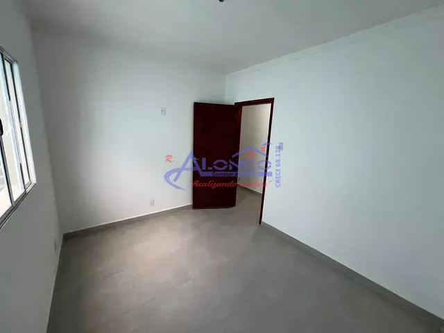 Casa com 180m² 2 quartos e 1 banheiro, à venda, no bairro Bandeira Branca em Jacareí
