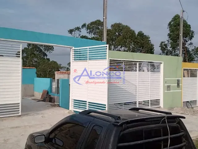 Casa com 180m² 2 quartos e 1 banheiro, à venda, no bairro Bandeira Branca em Jacareí
