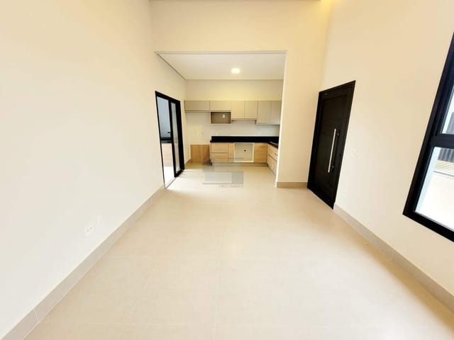 Casa com 150m² 3 quartos e 2 banheiros, à venda, no bairro Parque Residencial Sabiás em Indaiatuba