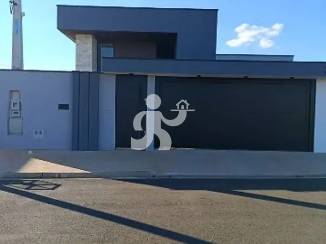 Casa com 473m² 5 quartos e 2 banheiros, à venda, no bairro Jardim Monte Carlo em São Pedro