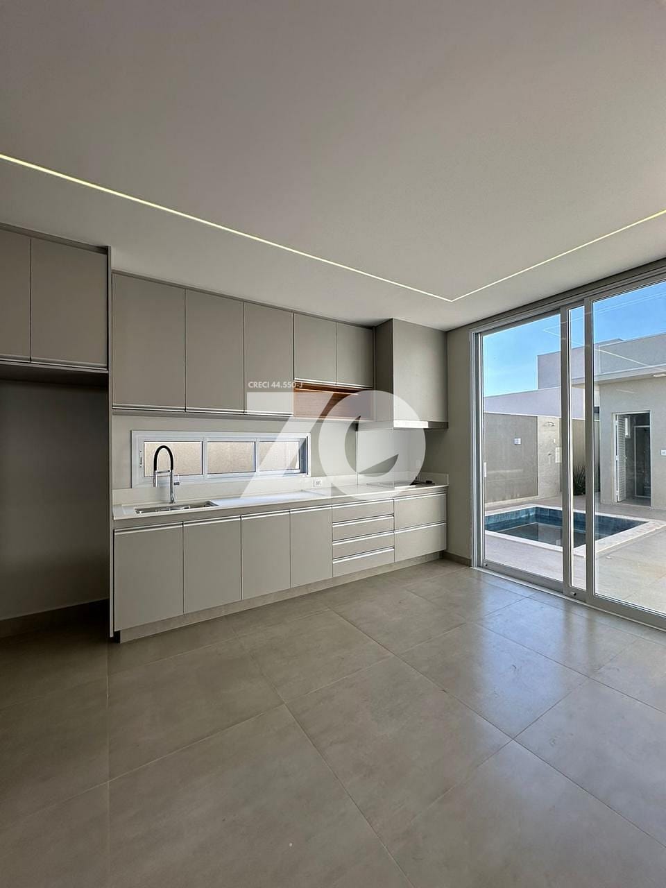 Casa, 3 quartos, 215 m² - Foto 6