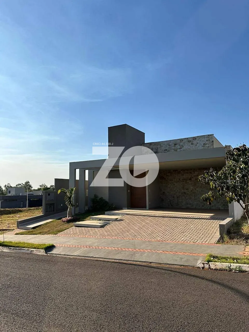 Casa, 3 quartos, 215 m² - Foto 2