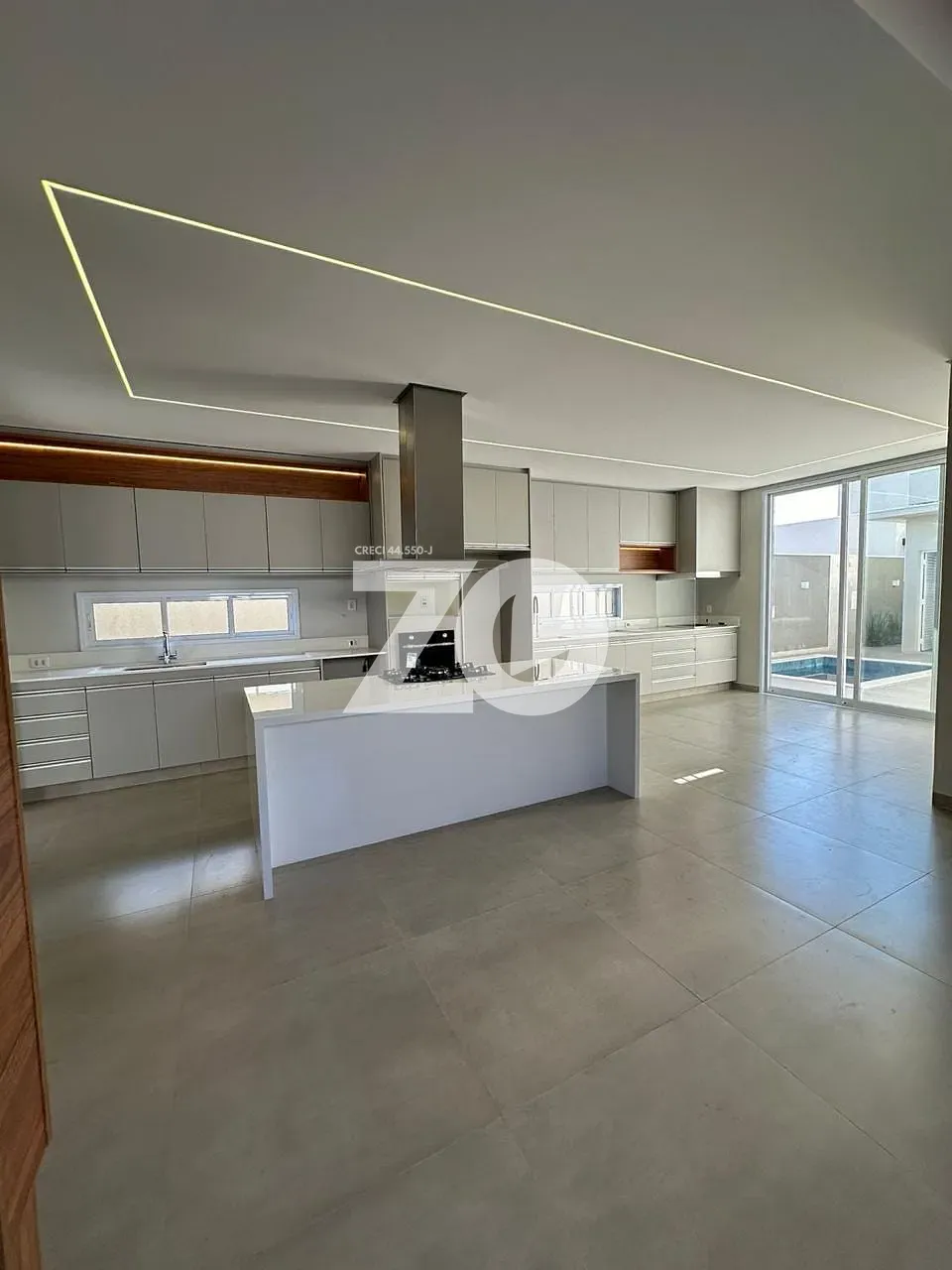 Casa, 3 quartos, 215 m² - Foto 4