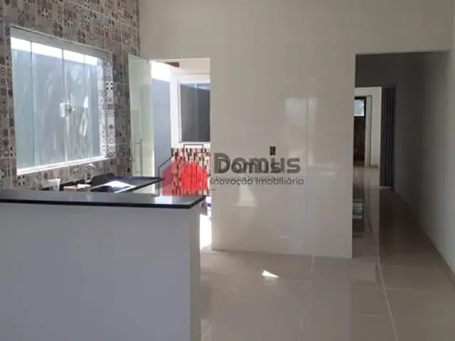 Casa com 125m², à venda, no bairro Residencial e Comercial Portal dos Eucaliptos em Pindamonhangaba