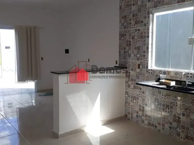 Casa com 125m², à venda, no bairro Residencial e Comercial Portal dos Eucaliptos em Pindamonhangaba