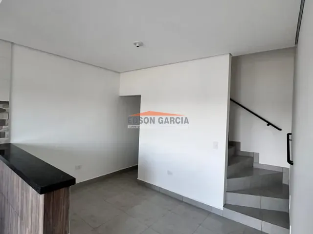Casa 1 quarto e 1 banheiro, à venda, no bairro Parque São Bento em Sorocaba