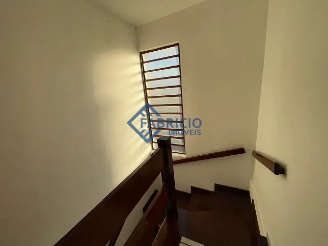 Casa com 120m² 3 quartos e 2 banheiros, para alugar, no bairro João XXIII em Vinhedo