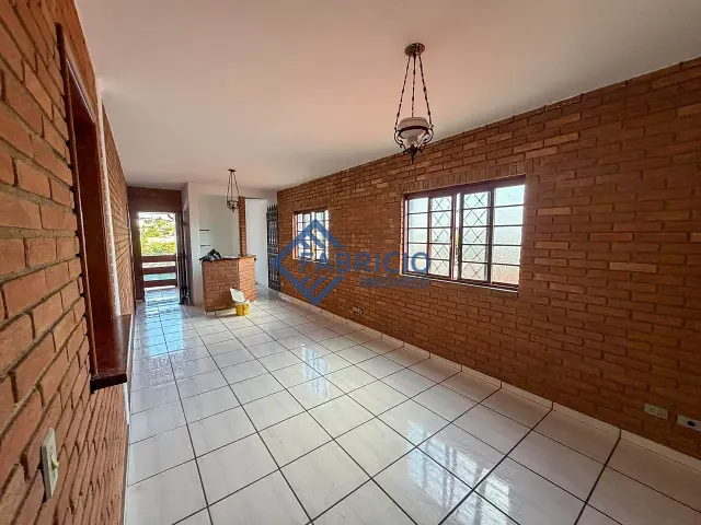 Casa com 120m² 3 quartos e 2 banheiros, para alugar, no bairro João XXIII em Vinhedo