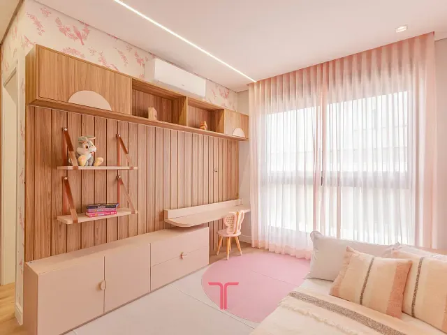 Casa com 262m² 3 quartos e 4 banheiros, à venda, no bairro São Braz em Curitiba