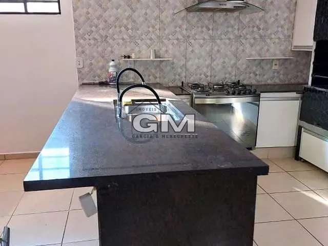 Casa com 250m² 4 quartos e 3 banheiros, à venda, no bairro Vila Virgínia em Ribeirão Preto